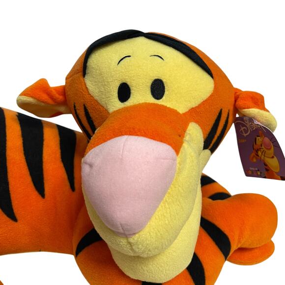 NWT Disney Lounging Tigger Toys R Us Plush 30" Vintage Fisher Price 2001 - Picture 6 of 10